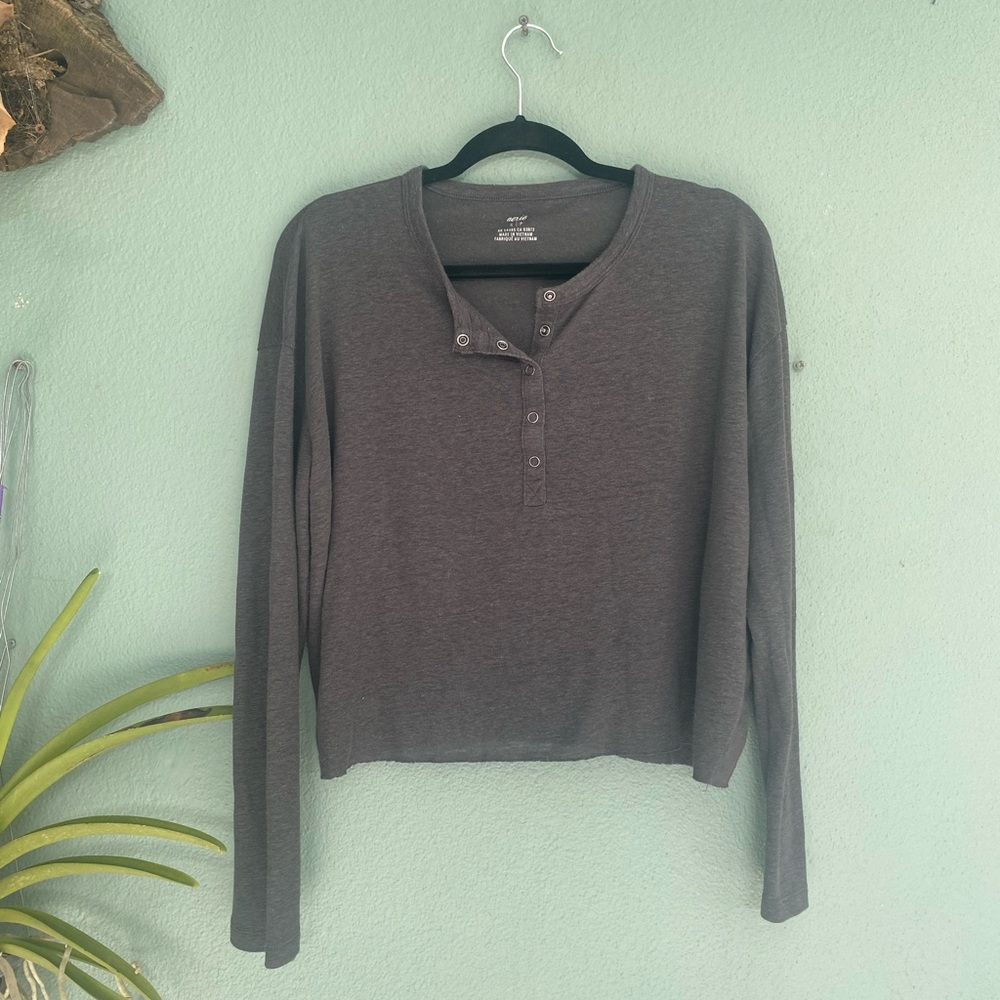 Aerie Light Weight Long Sleeve